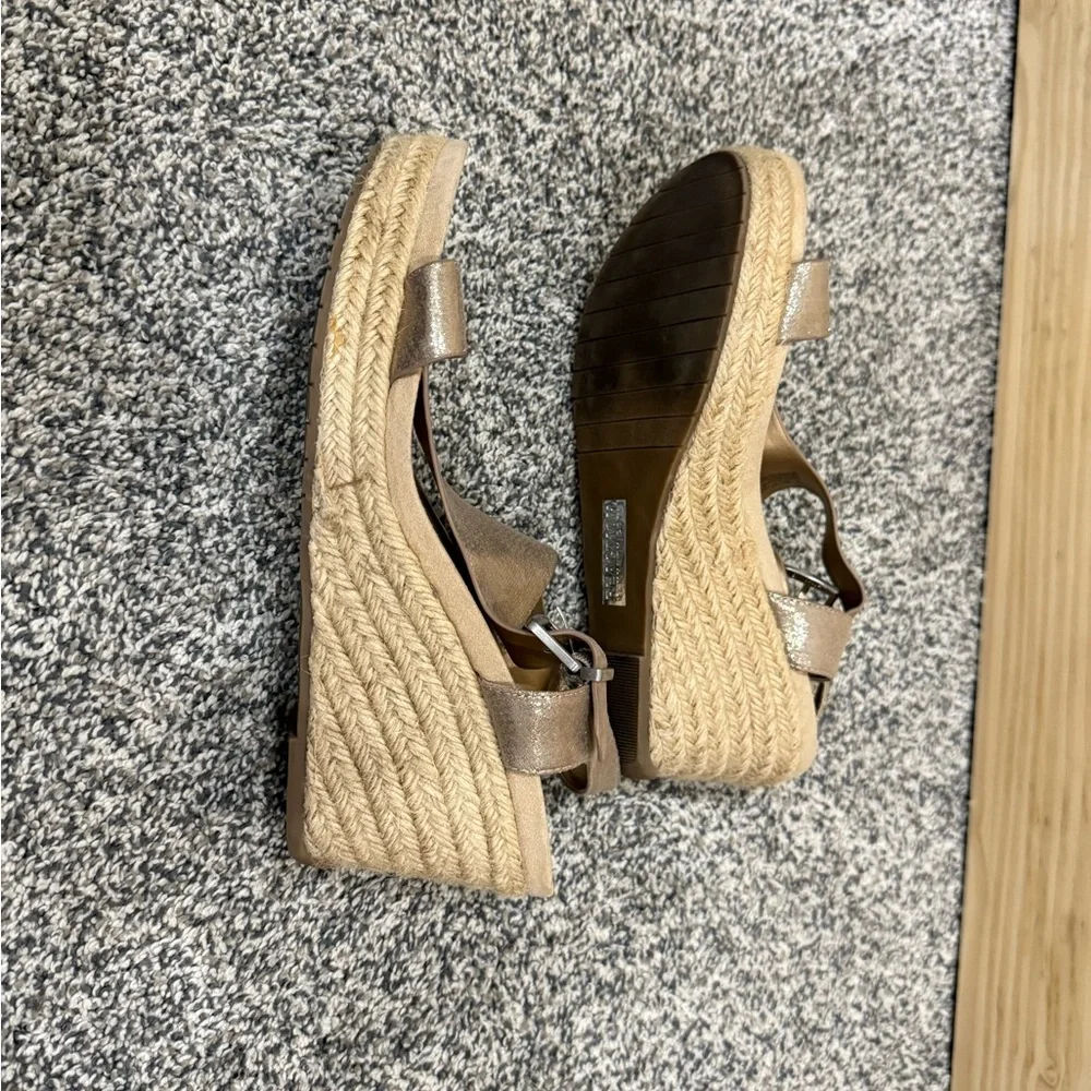Kenneth Cole Wedge Sandal